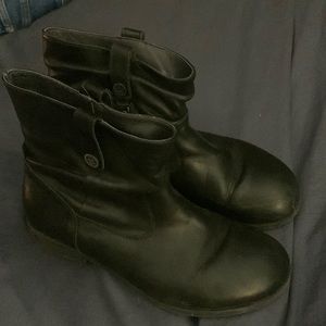 Birkenstock black leather booties
